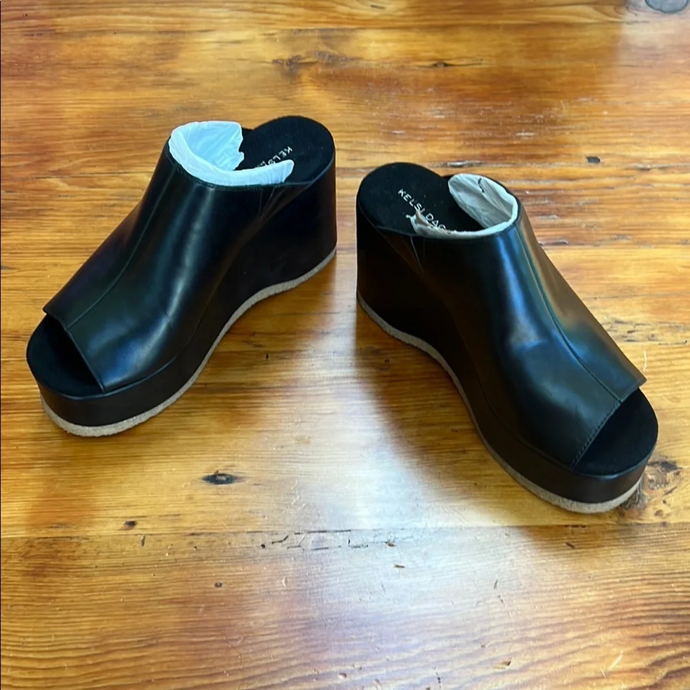 Kelsi Dagger Rowan Black Leather Platform Wedge Sandal Women's Size 7.5 new - Picture 2 of 10